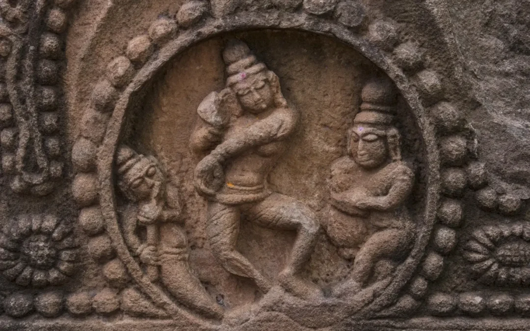 Danza odissi. Nāmastotra, i nomi di Śiva